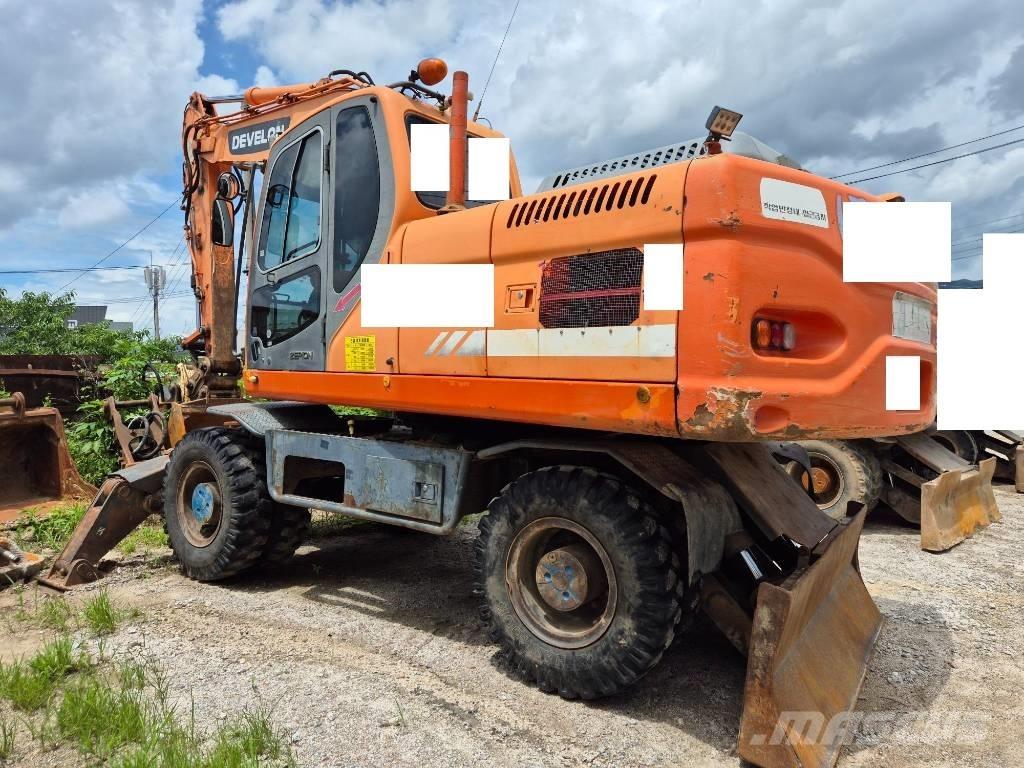 Doosan DX210WA Bagri na kolesih