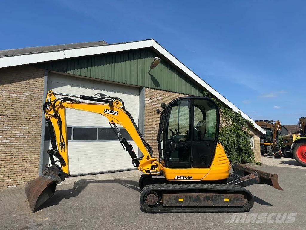JCB 8050 Mini bagri <7t