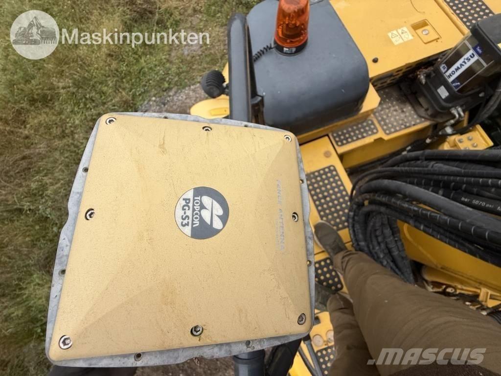 Komatsu PC 138 US-11 Bagri goseničarji