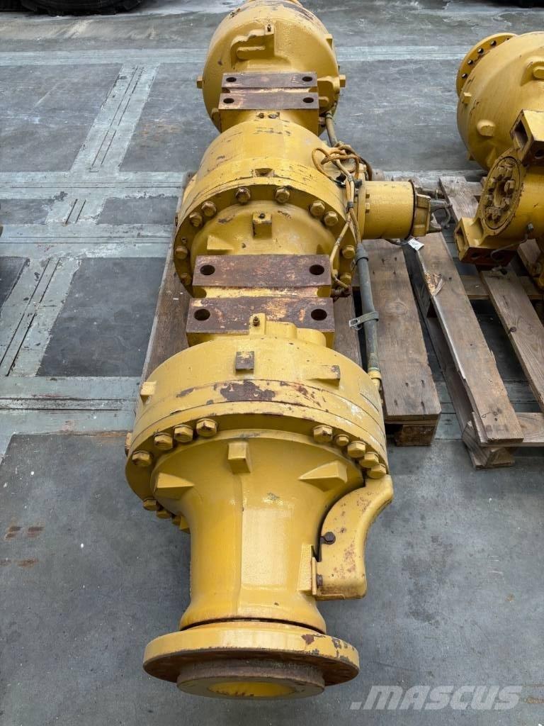 CAT 938 M Kolesni nakladalci