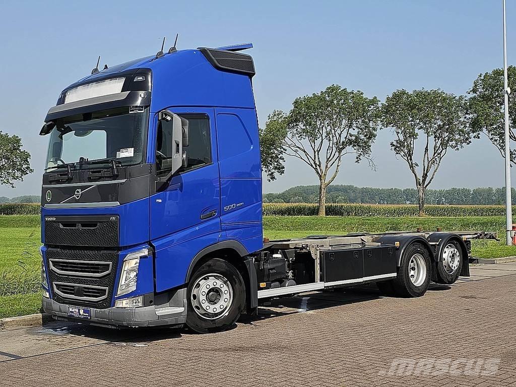 Volvo FH 500 Razstavljivi tovornjaki z žičnimi dvigali