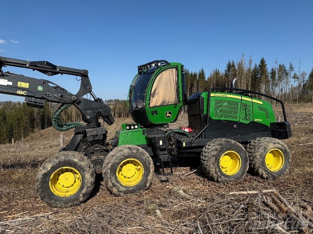 John Deere 1270 G Harvesterji