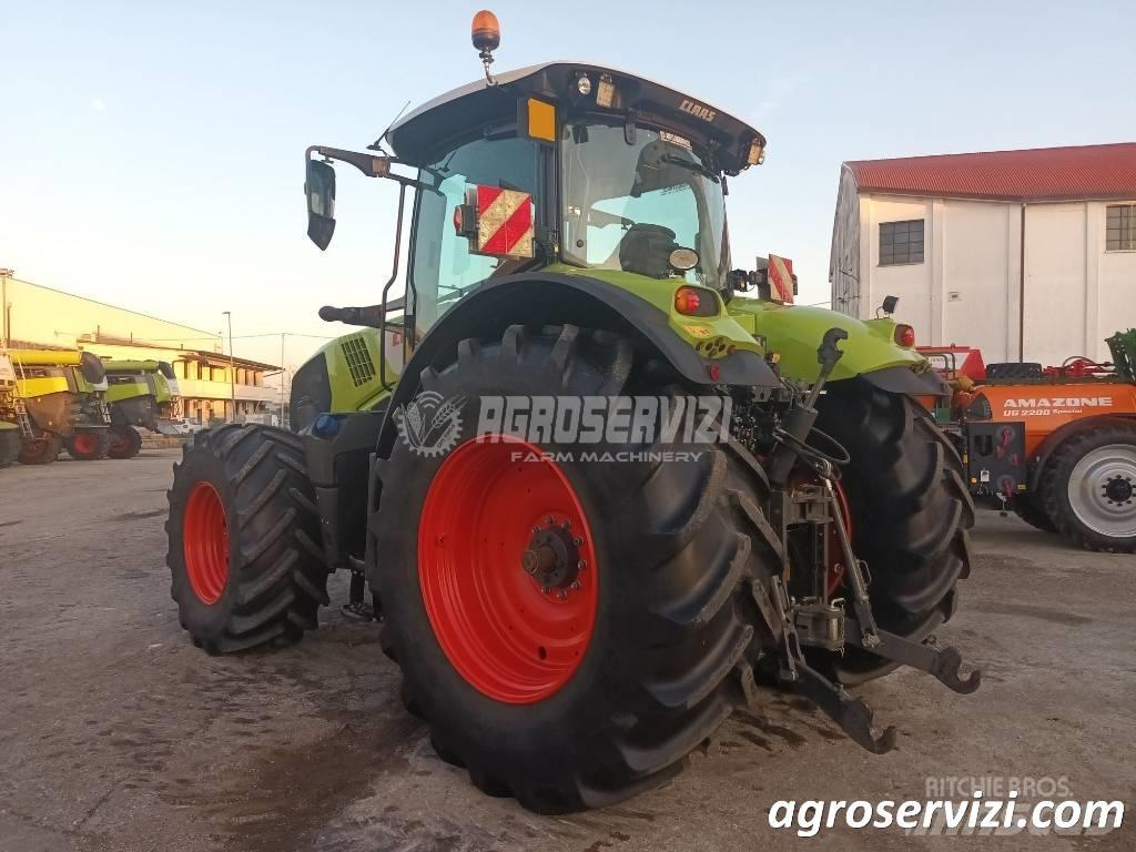 CLAAS Axion 830 Traktorji