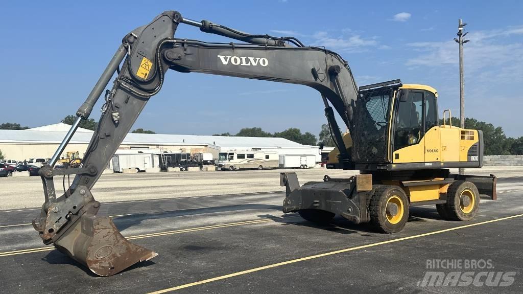 Volvo EW 210 C Bagri na kolesih