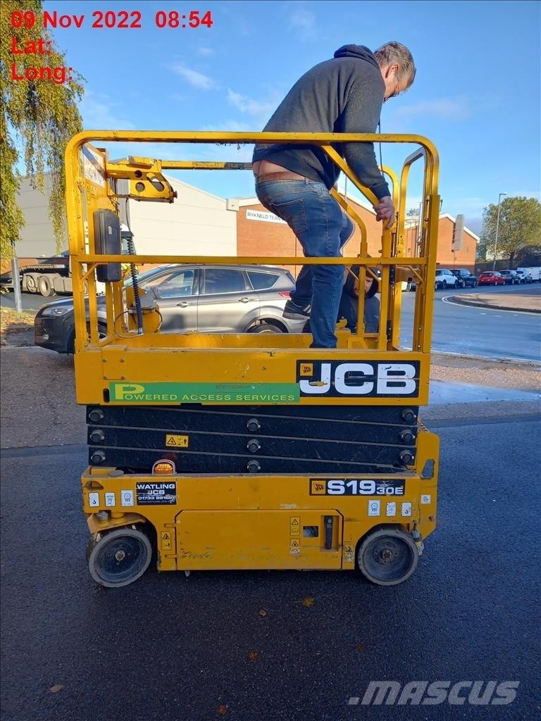 JCB 1930E Škarjaste dvižne ploščadi