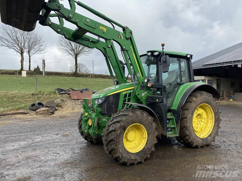 John Deere 6110M Traktorji