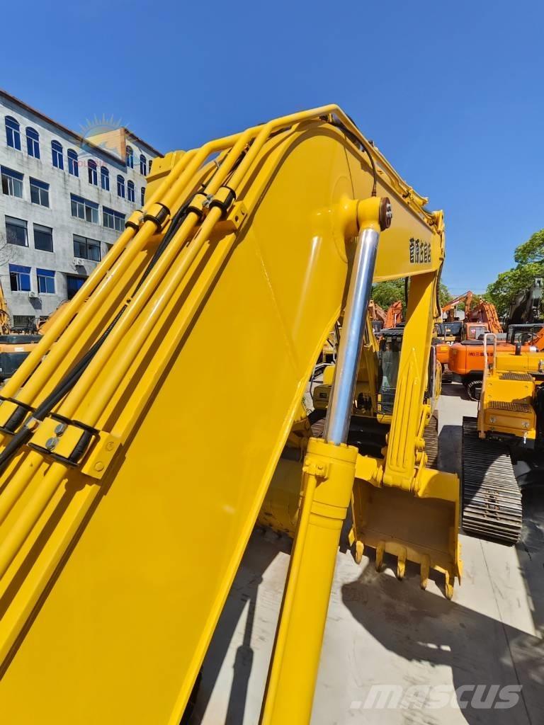 Komatsu PC 220-8 Bagri goseničarji