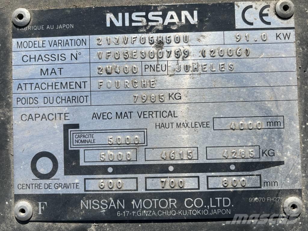 Nissan CABIN W-1038 Kabine in notranjost