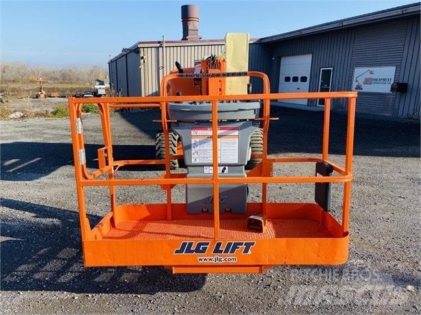 JLG 450 AJ II Zglobne dvižne ploščadi