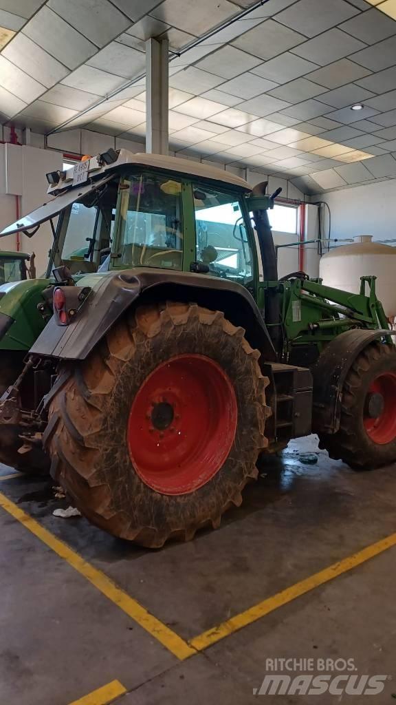 Fendt 714 Vario Traktorji