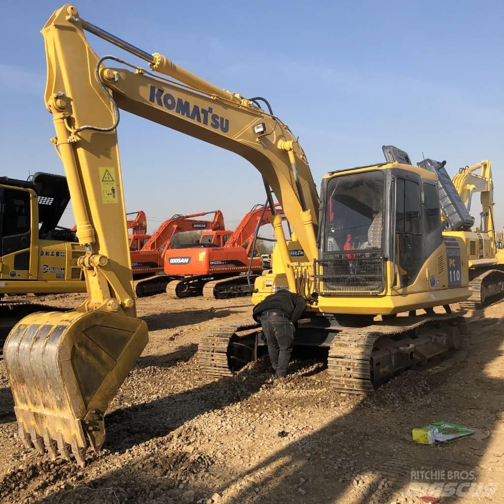 Komatsu PC 110 Midi bagri 7t – 12t