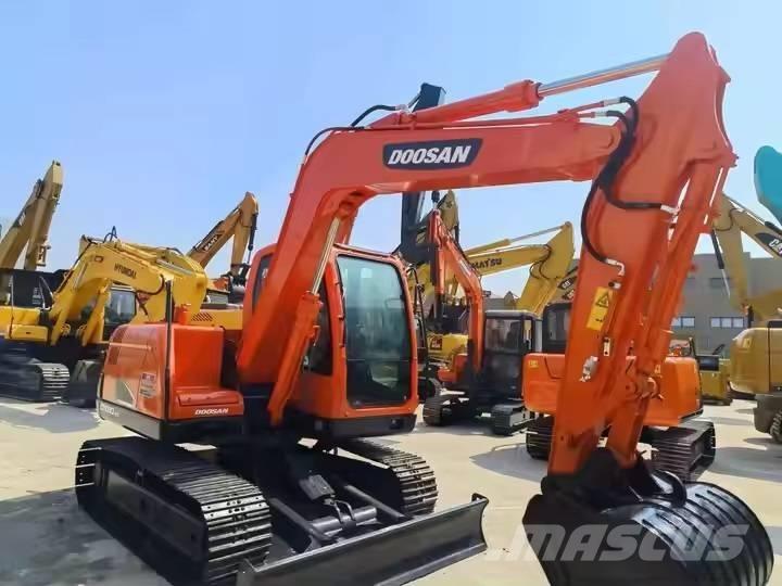 Doosan DX 80 - 9C Mini bagri <7t