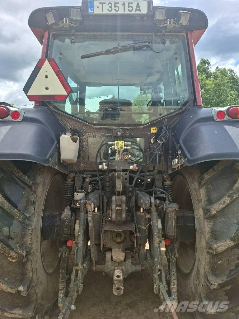 Valtra N 123 Traktorji