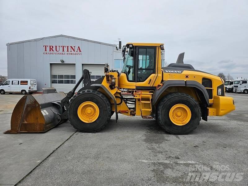 Volvo L 120 H Kolesni nakladalci