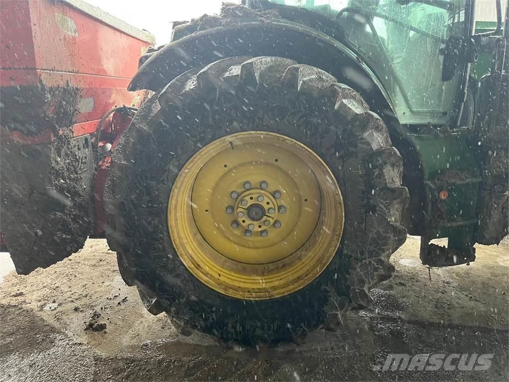 John Deere 6r145 Traktorji