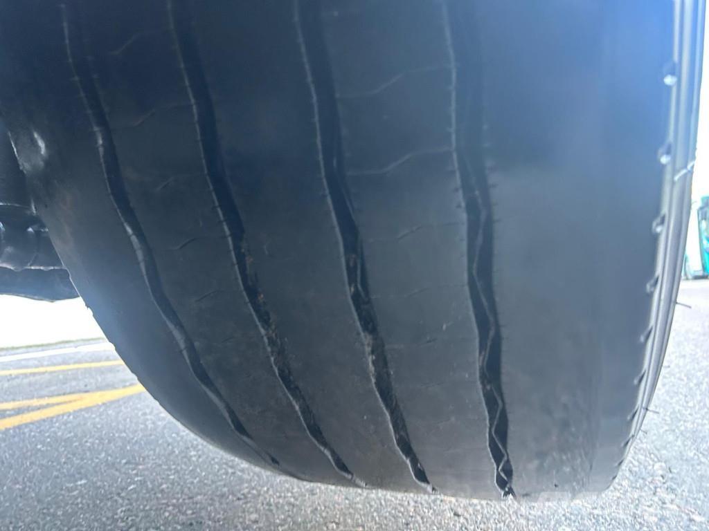 Volvo FH Tovornjaki-šasije