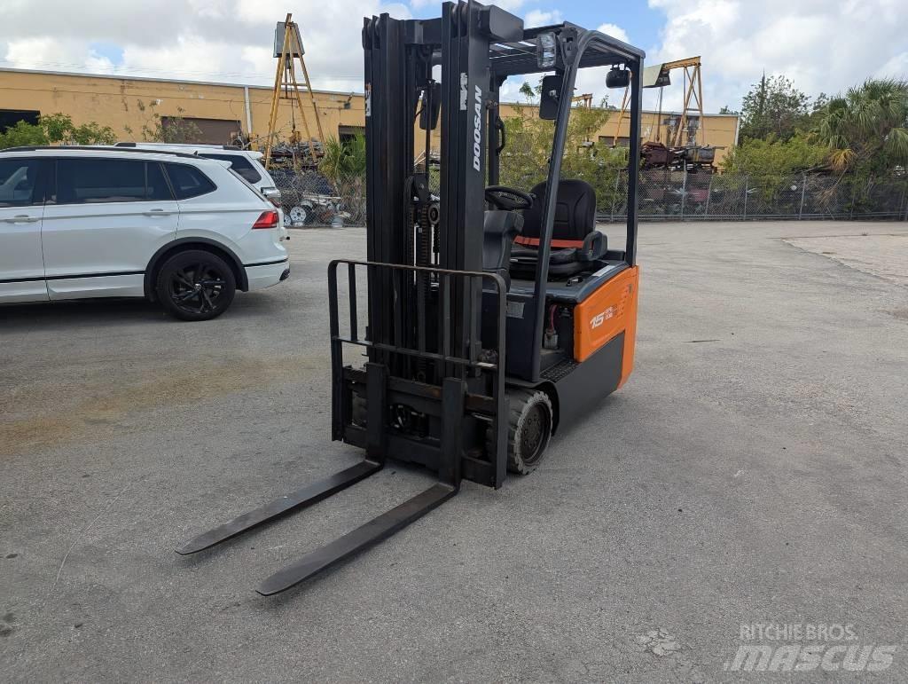 Doosan B 15 T-7 Električni viličarji