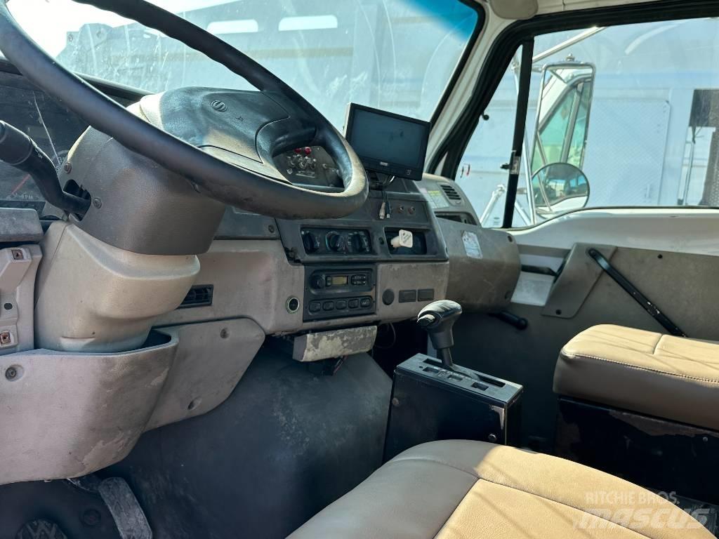 Sterling L 7500 Tovornjaki-šasije