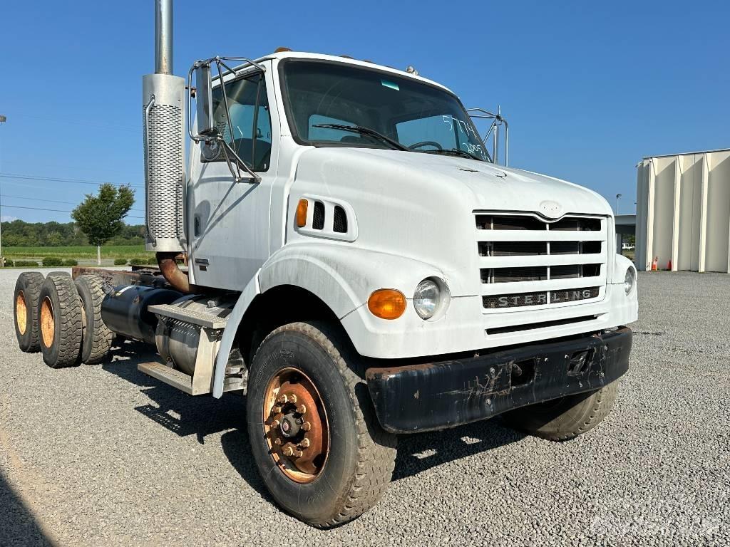 Sterling L 7500 Tovornjaki-šasije