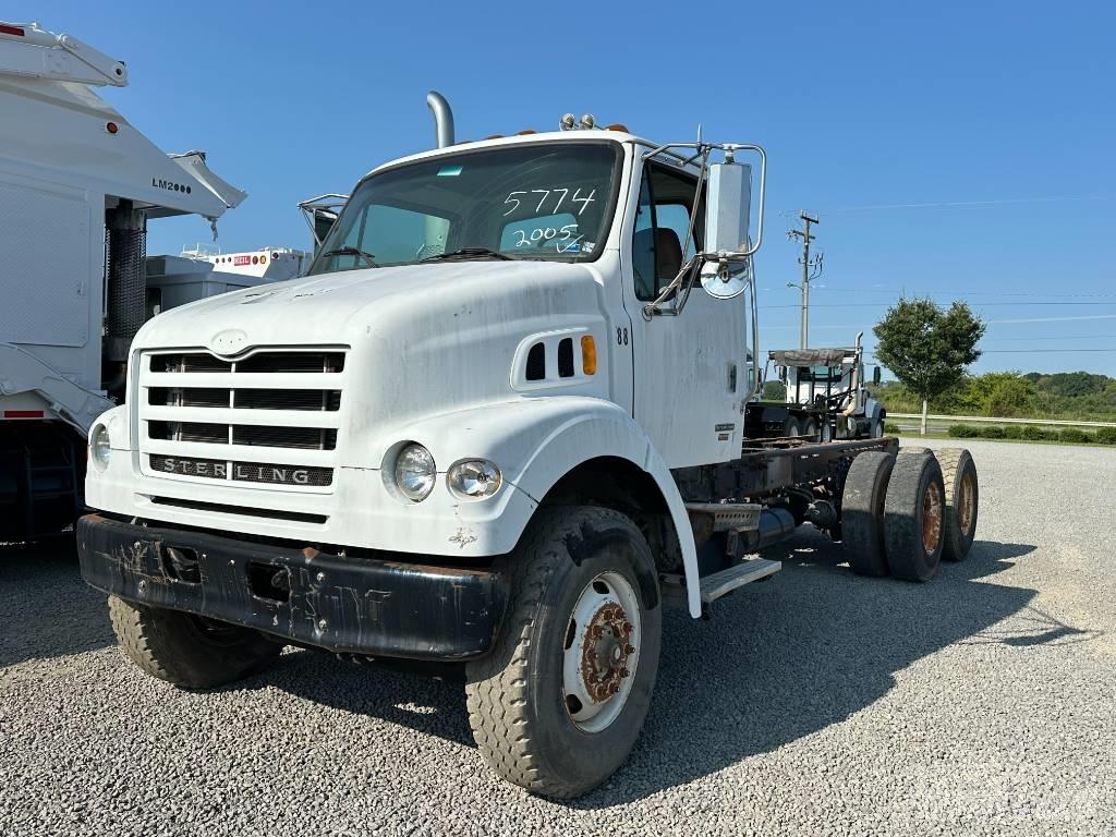 Sterling L 7500 Tovornjaki-šasije