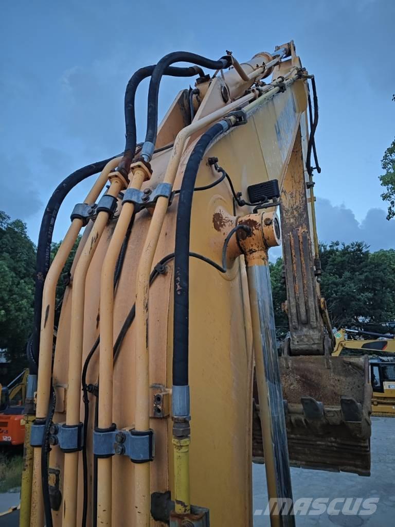 Hyundai R220LC=9S Bagri goseničarji