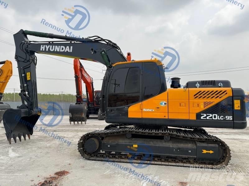 Hyundai R220LC-9S Bagri goseničarji