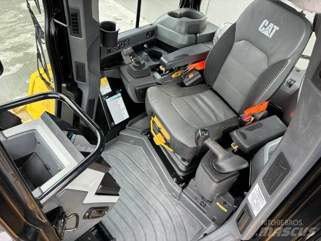CAT D5-17 LGP Buldožerji goseničarji