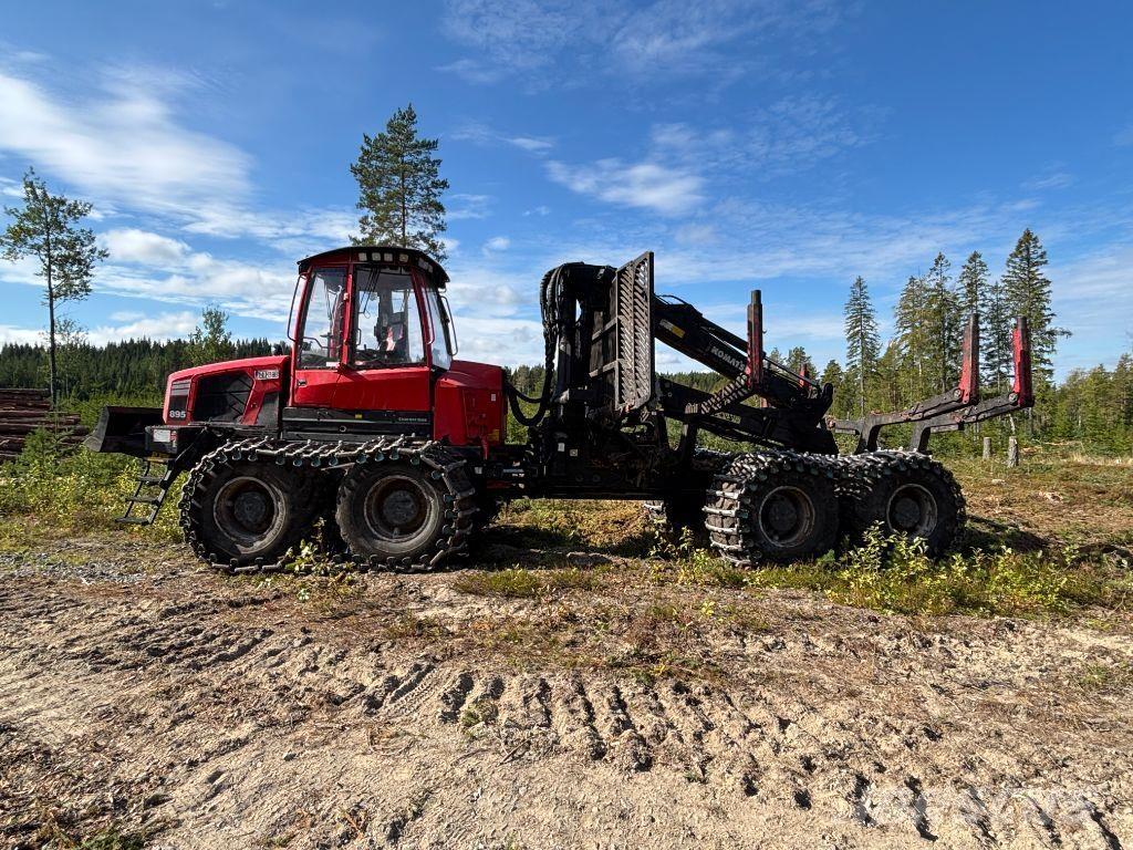 Komatsu 895 Forwarderji