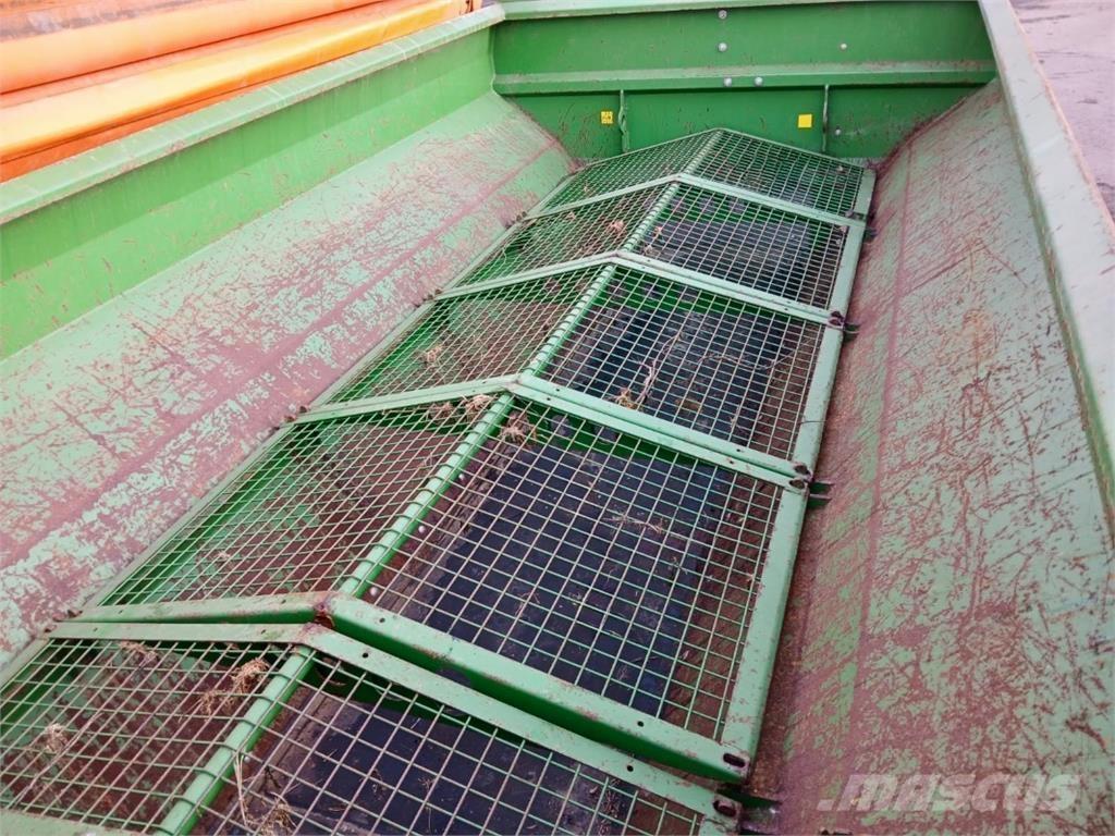 Amazone ZG-B 5500 Trosilniki mineralnega gnojila