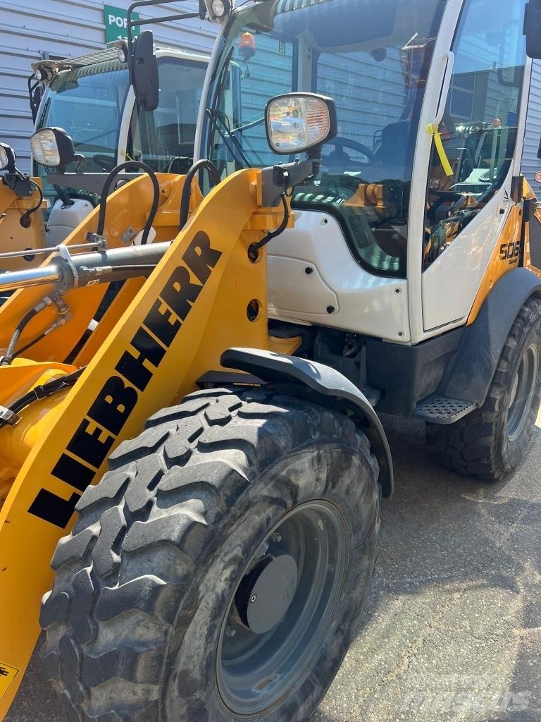 Liebherr L 506 Kolesni nakladalci