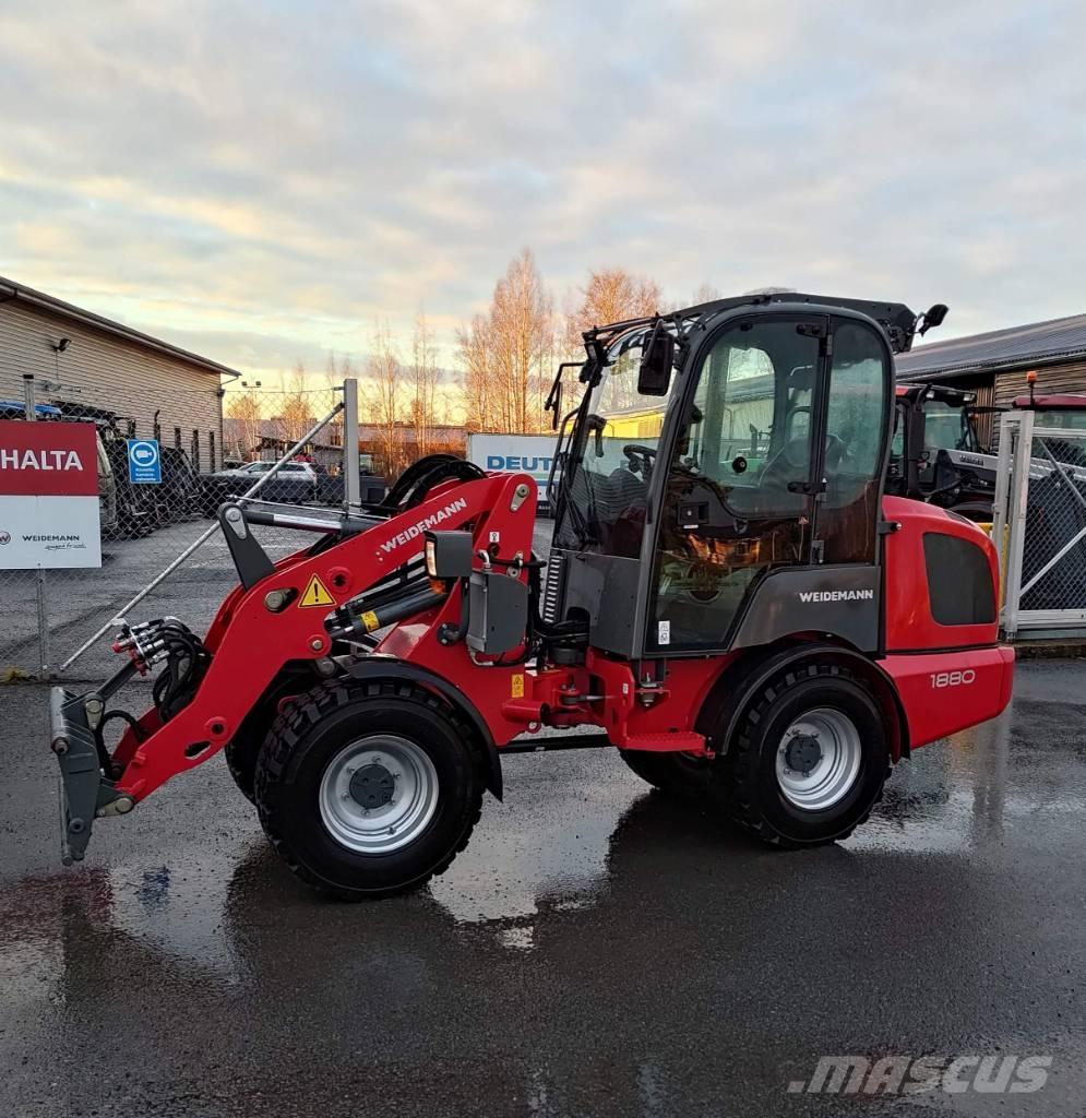 Weidemann 1880 Kolesni nakladalci