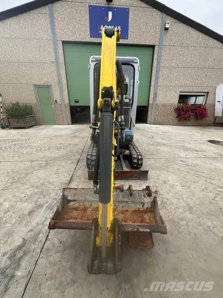 Wacker Neuson ET16 Mini bagri <7t