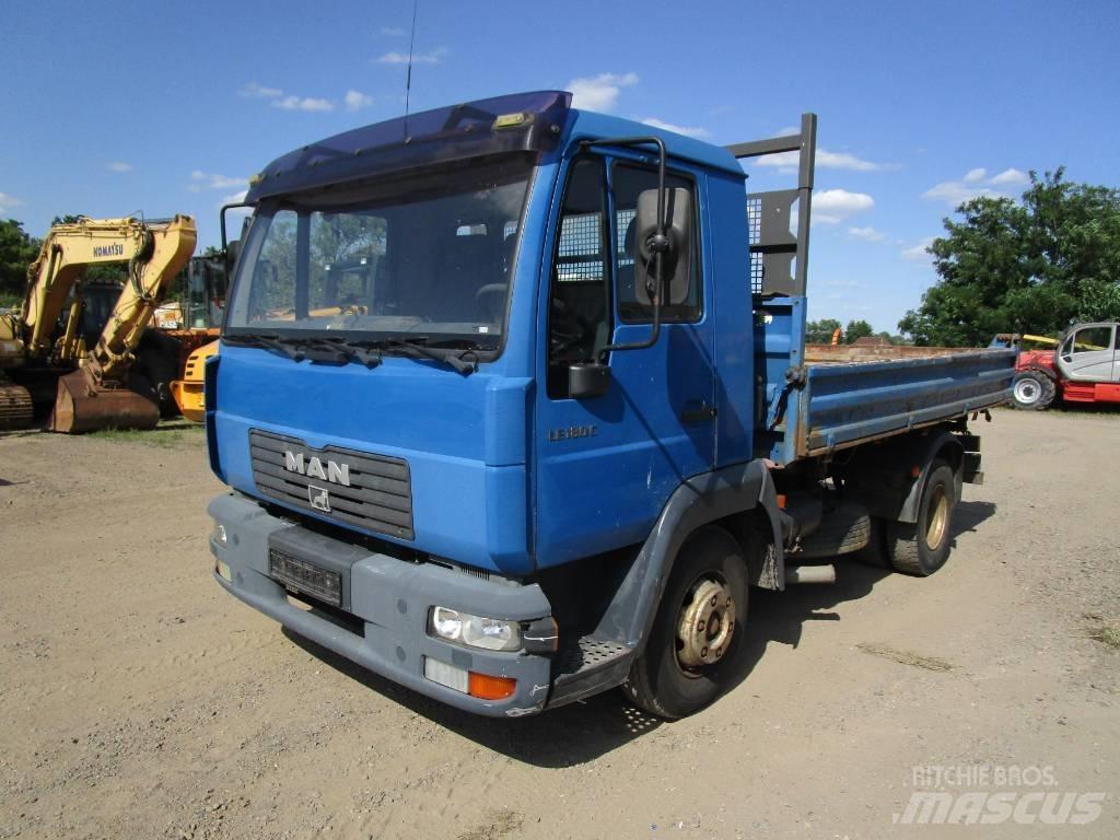 MAN LE 180C  L 2000 Kiper tovornjaki