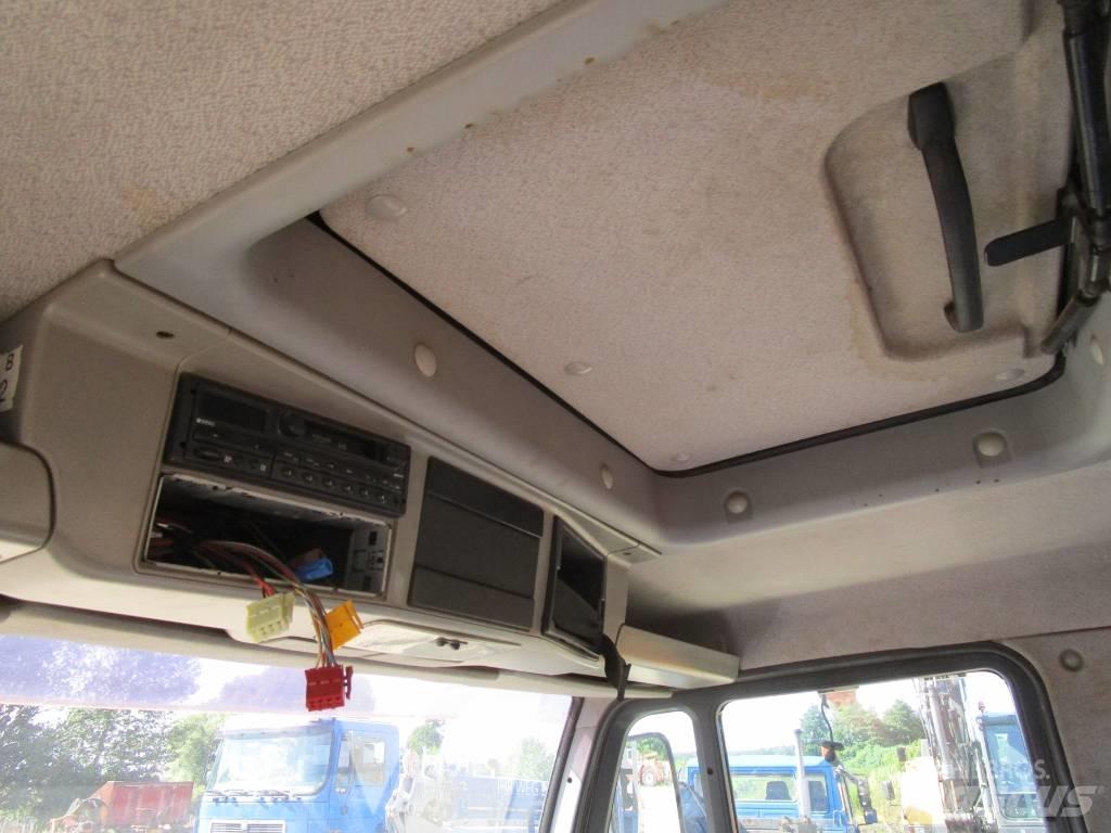MAN LE 180C  L 2000 Kiper tovornjaki