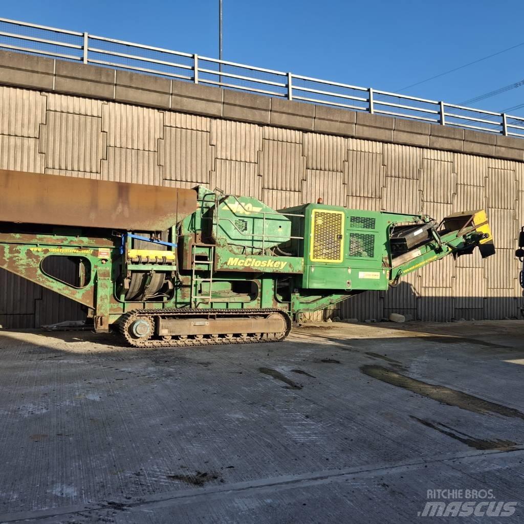 McCloskey J40 Mobilni drobilniki