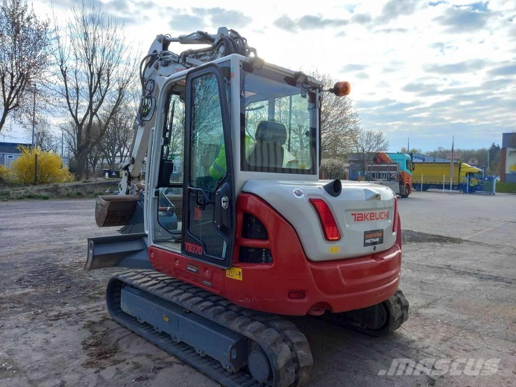 Takeuchi TB 370 CV Midi bagri 7t – 12t