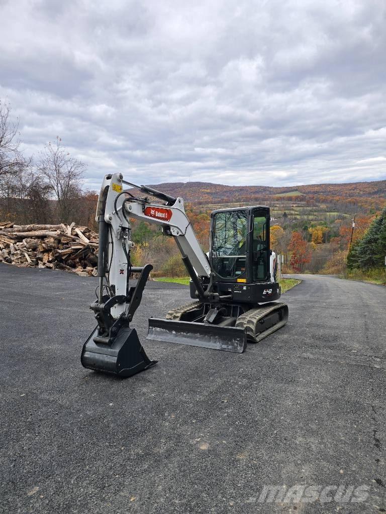 Bobcat E 42 Mini bagri <7t