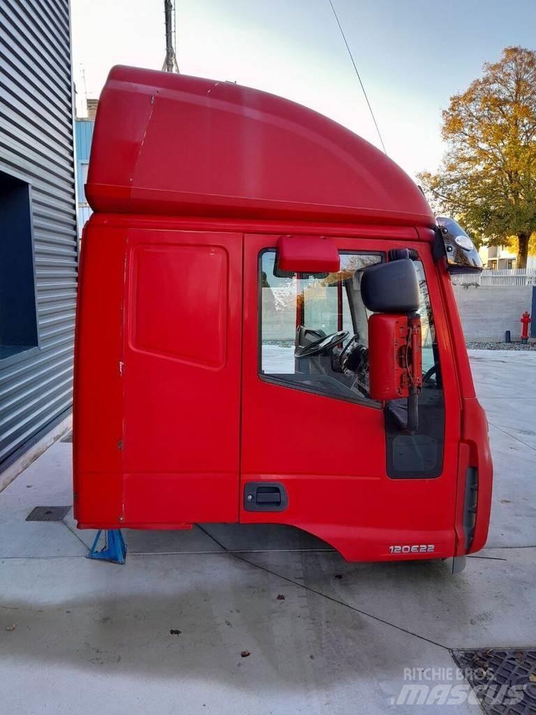 Iveco Eurocargo Kabine in notranjost