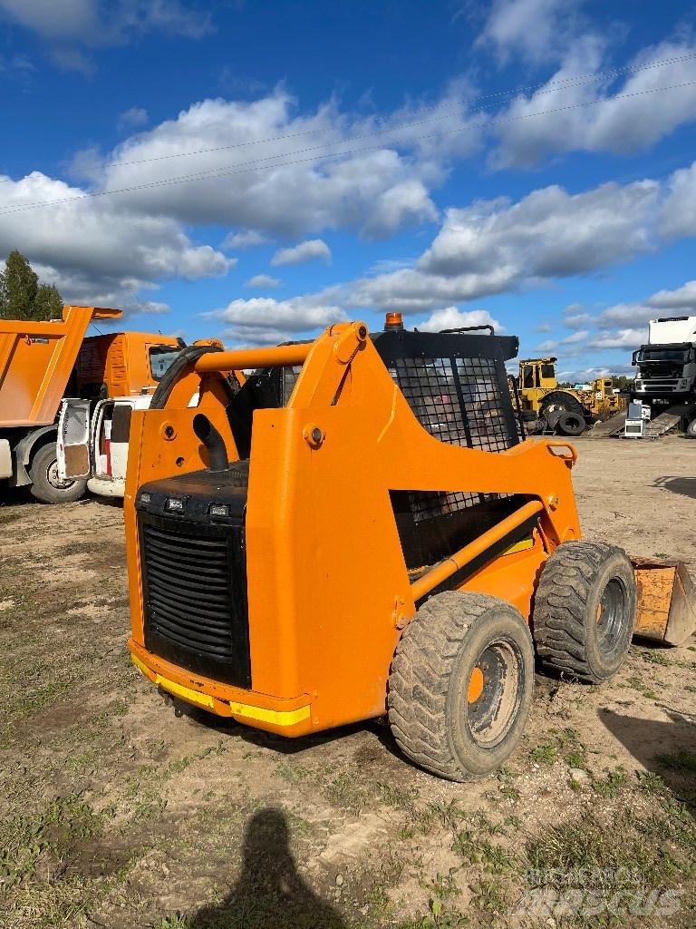 CASE 95 XT Skid steer mini nakladalci