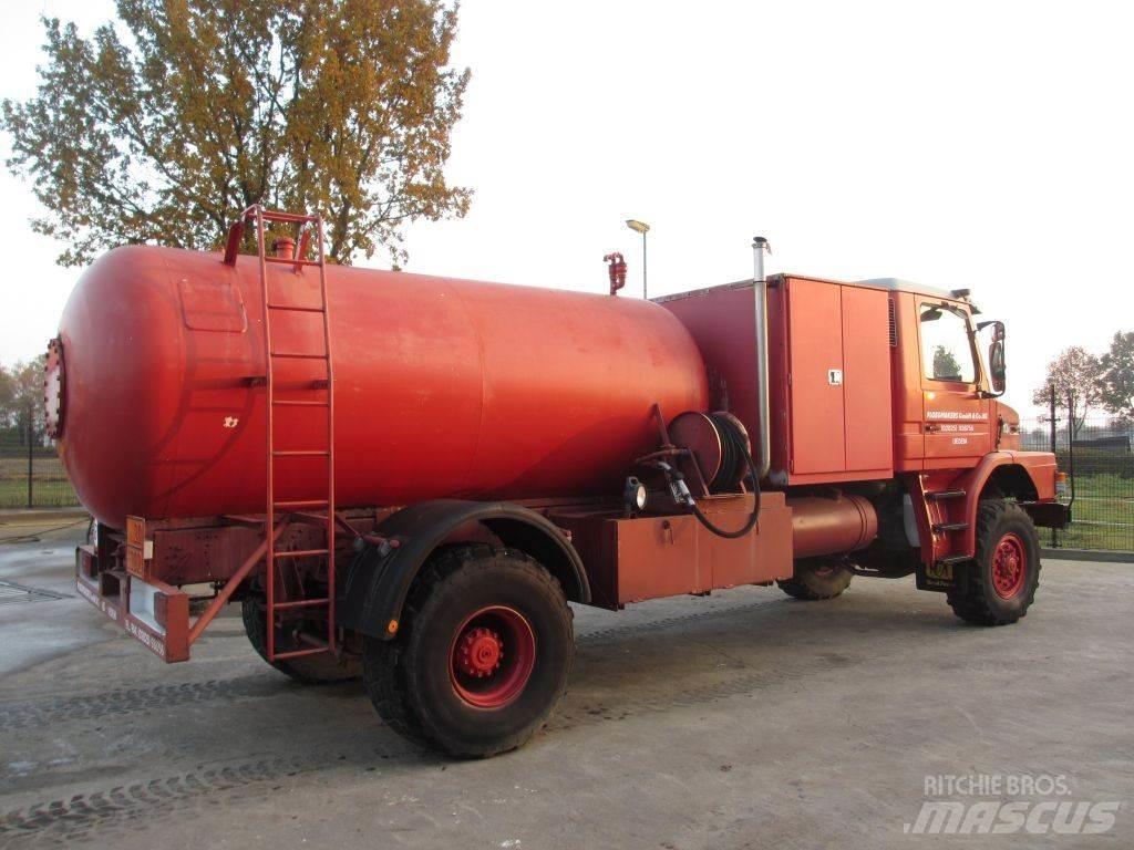 Renault GLR310 Tovornjaki cisterne