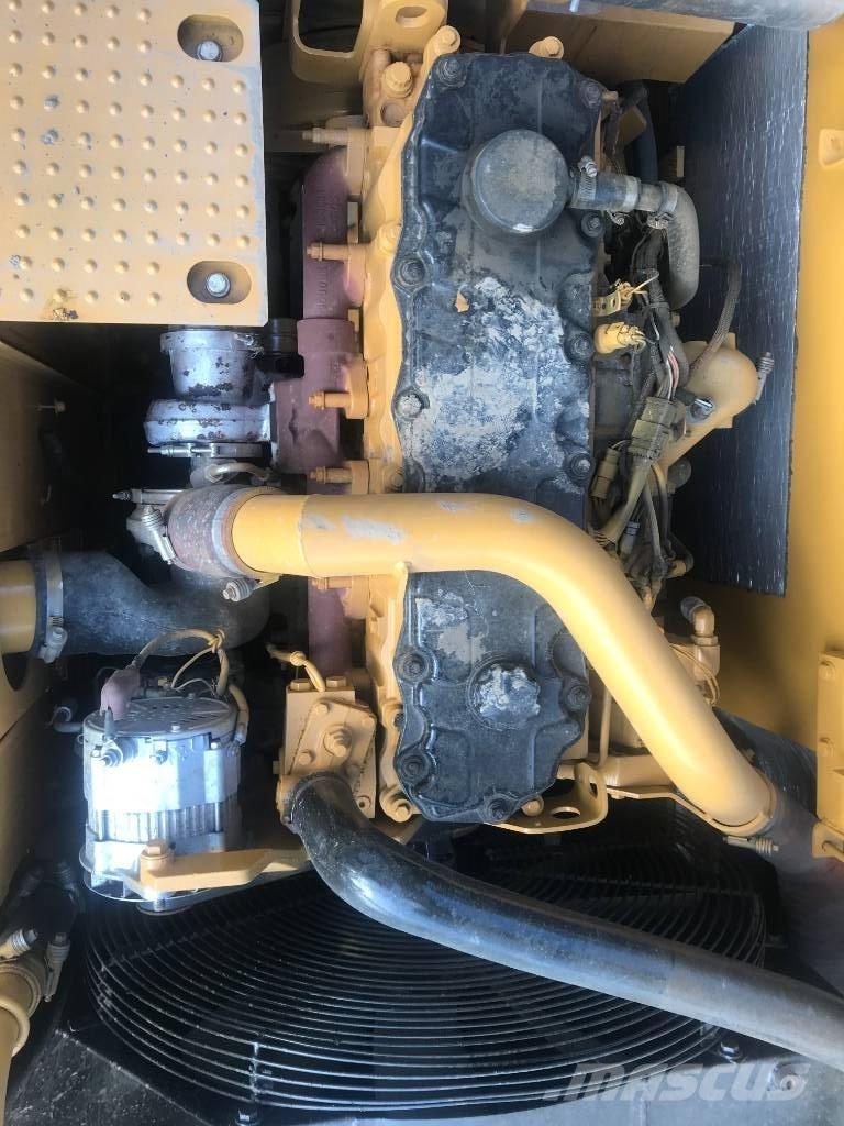 CAT 325 D L Bagri goseničarji