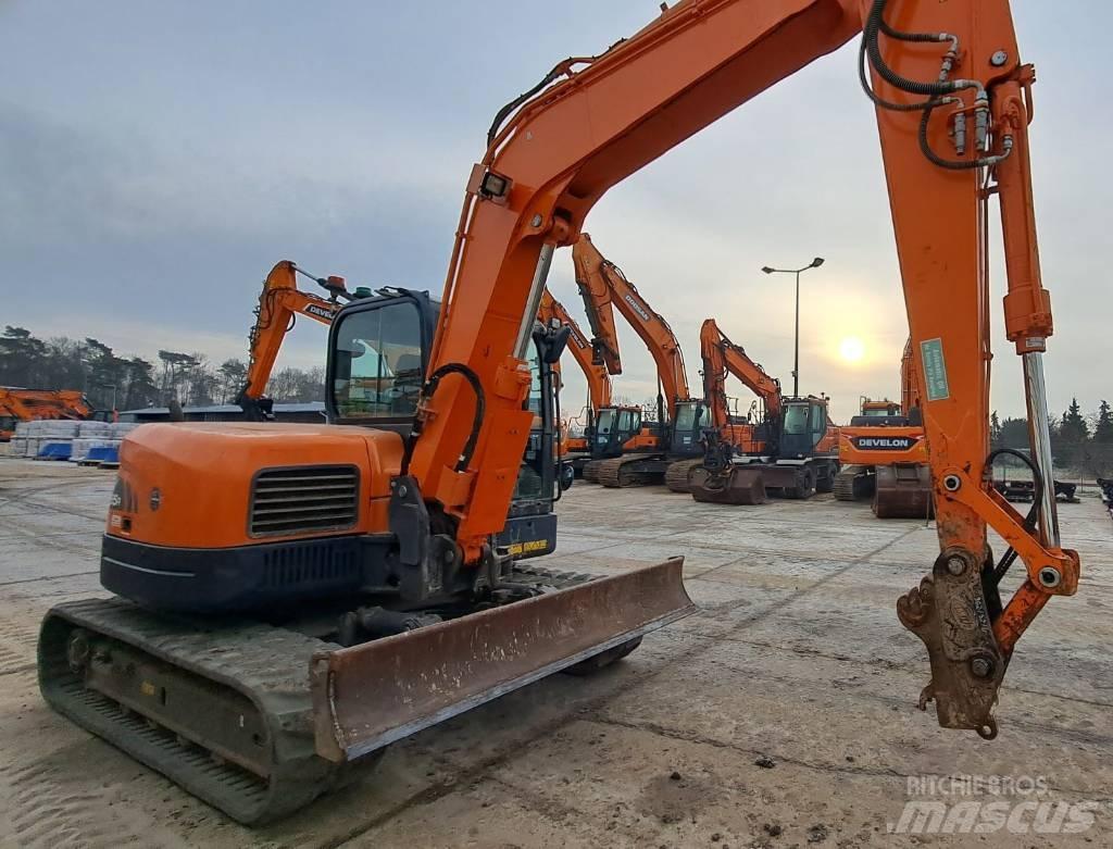 Doosan DX 85 R-3 Midi bagri 7t – 12t