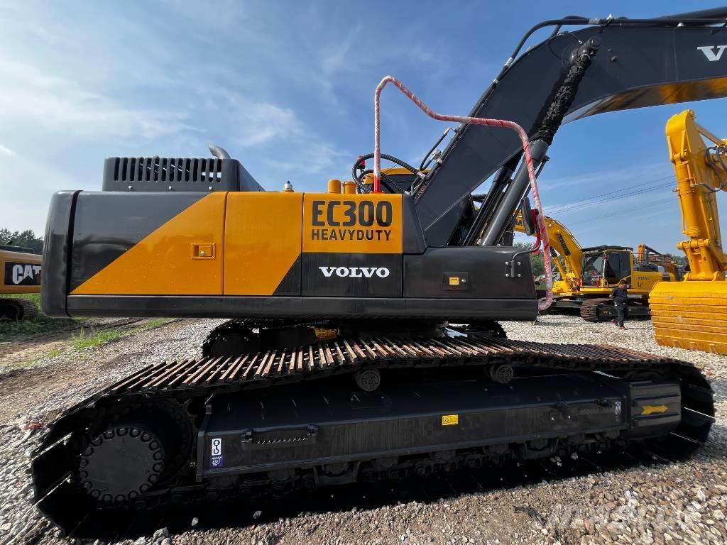 Volvo EC 300 Bagri goseničarji