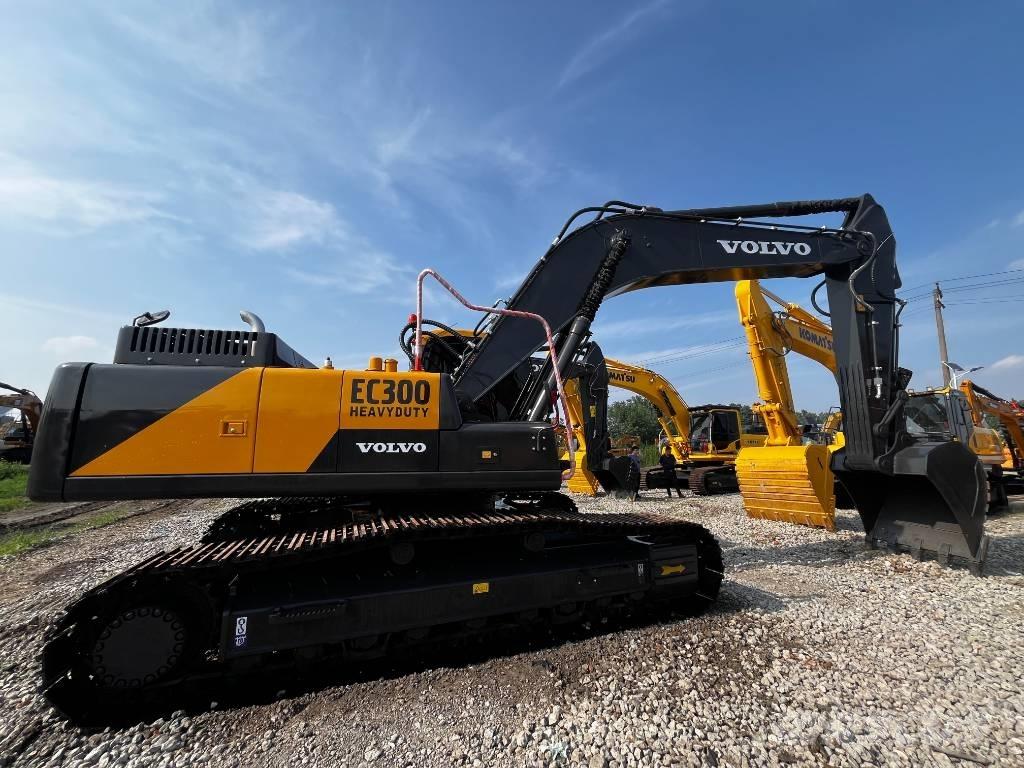 Volvo EC 300 Bagri goseničarji
