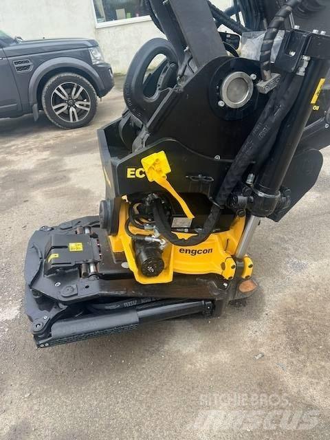 Volvo EC220EL Bagri goseničarji