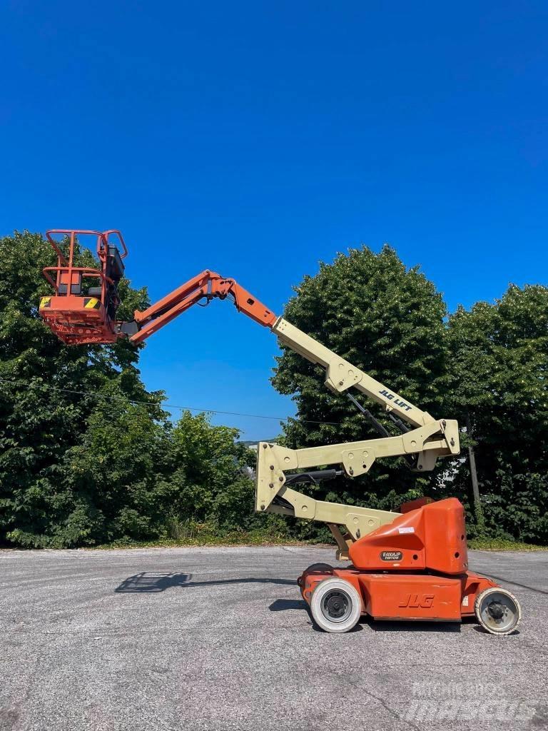 JLG E 400 AJP Zglobne dvižne ploščadi