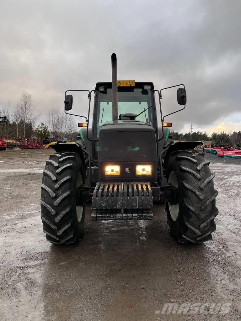 Sisu Valmet 8400 Traktorji