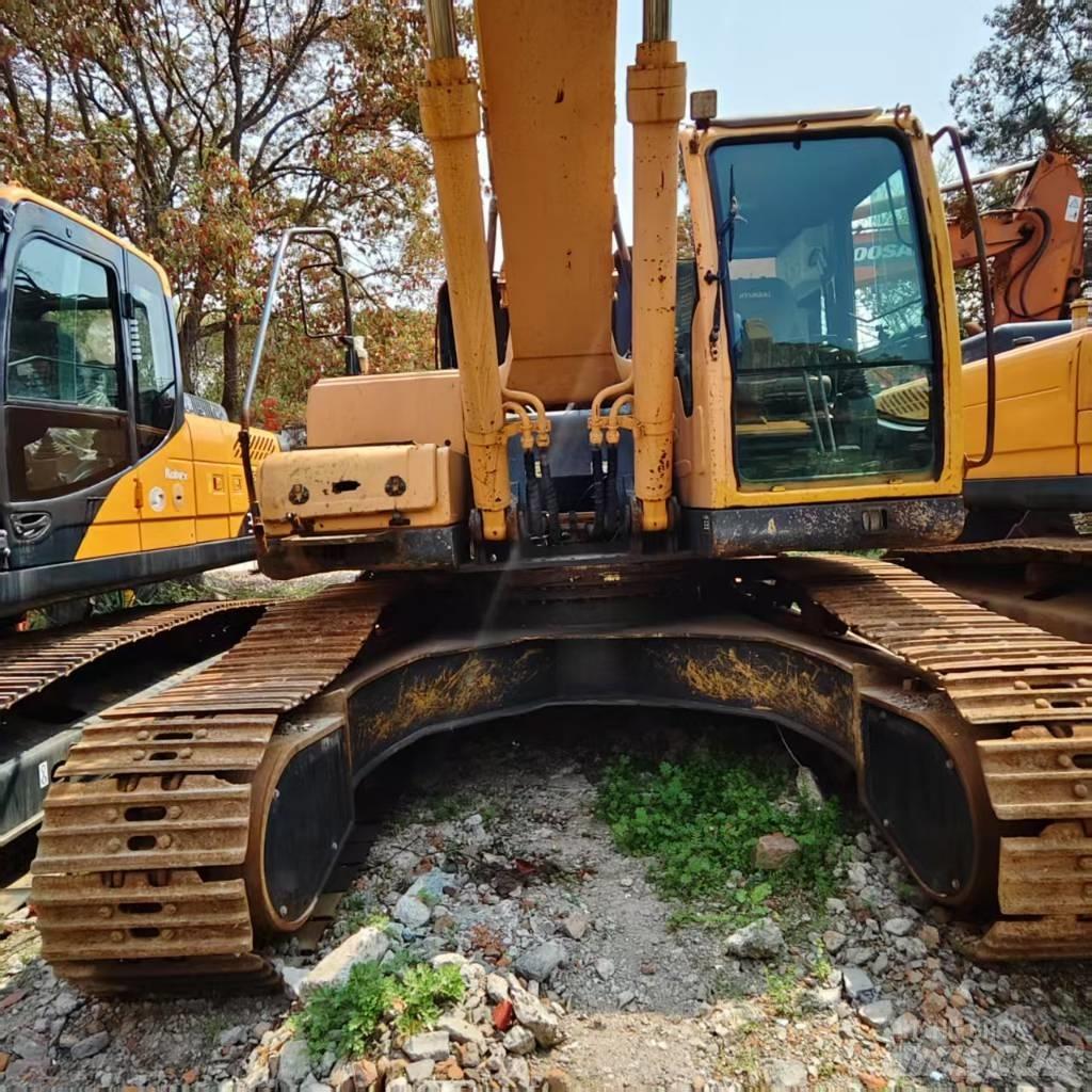 Hyundai Robex 305 LC Bagri goseničarji