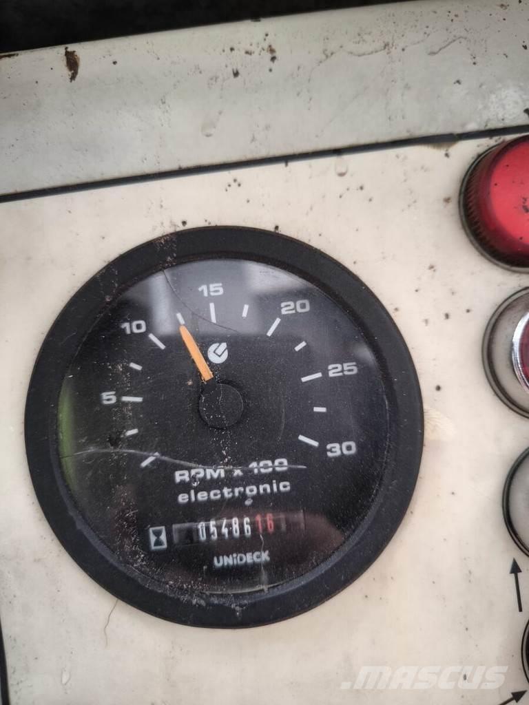 Comacchio MC 305 Težki vrtalni stroji