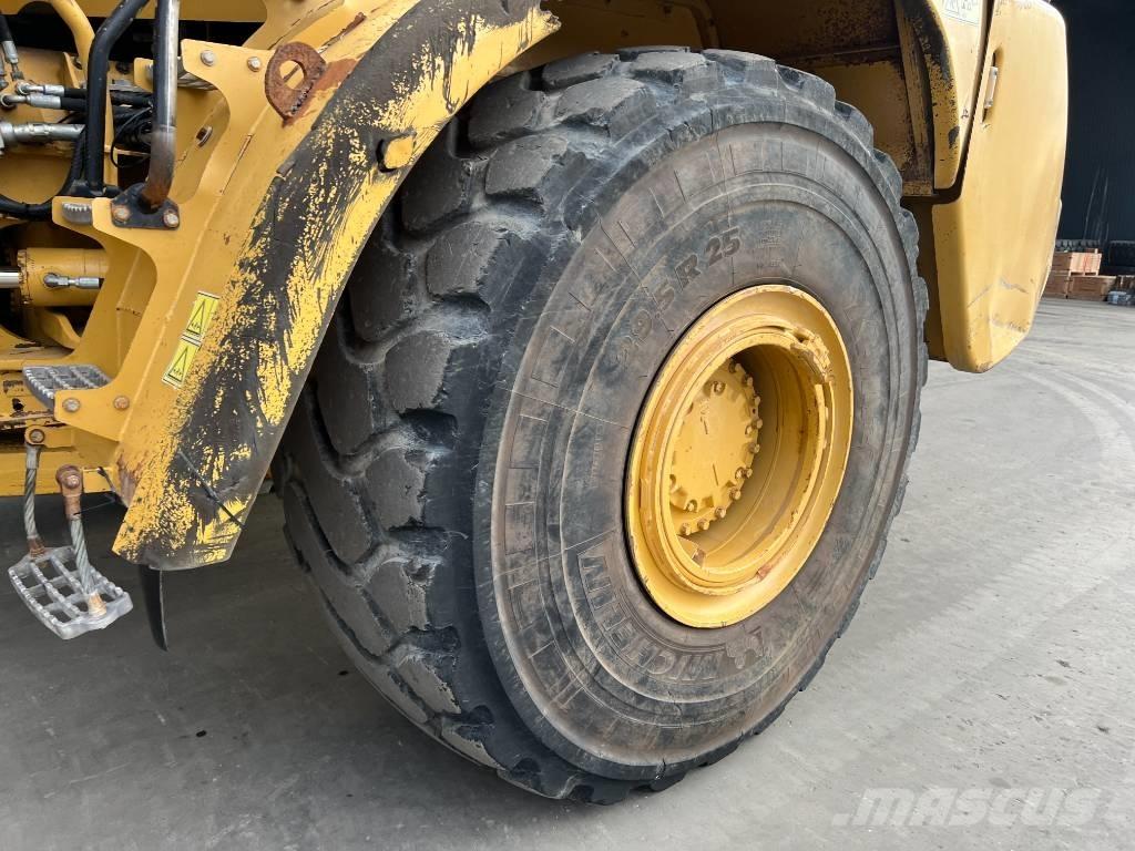 CAT 740 Zglobni demperji